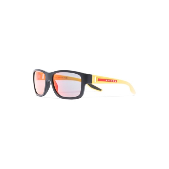 rectangle-frame sunglasses