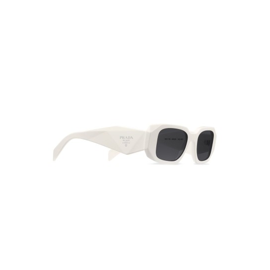 rectangle-frame tinted sunglasses