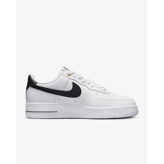 Nike Air Force 1 '07 LV8